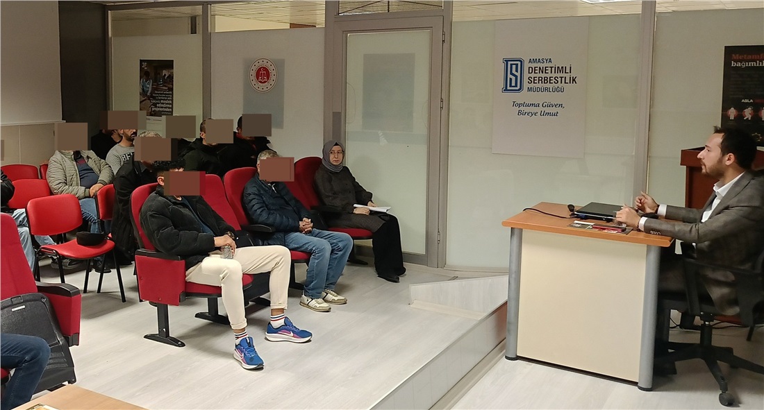 Amasya Denetimli Serbestlik Müdürlüğü Tarafından “Hukuki Hak ve Sorumluluklar” Semineri Verildi